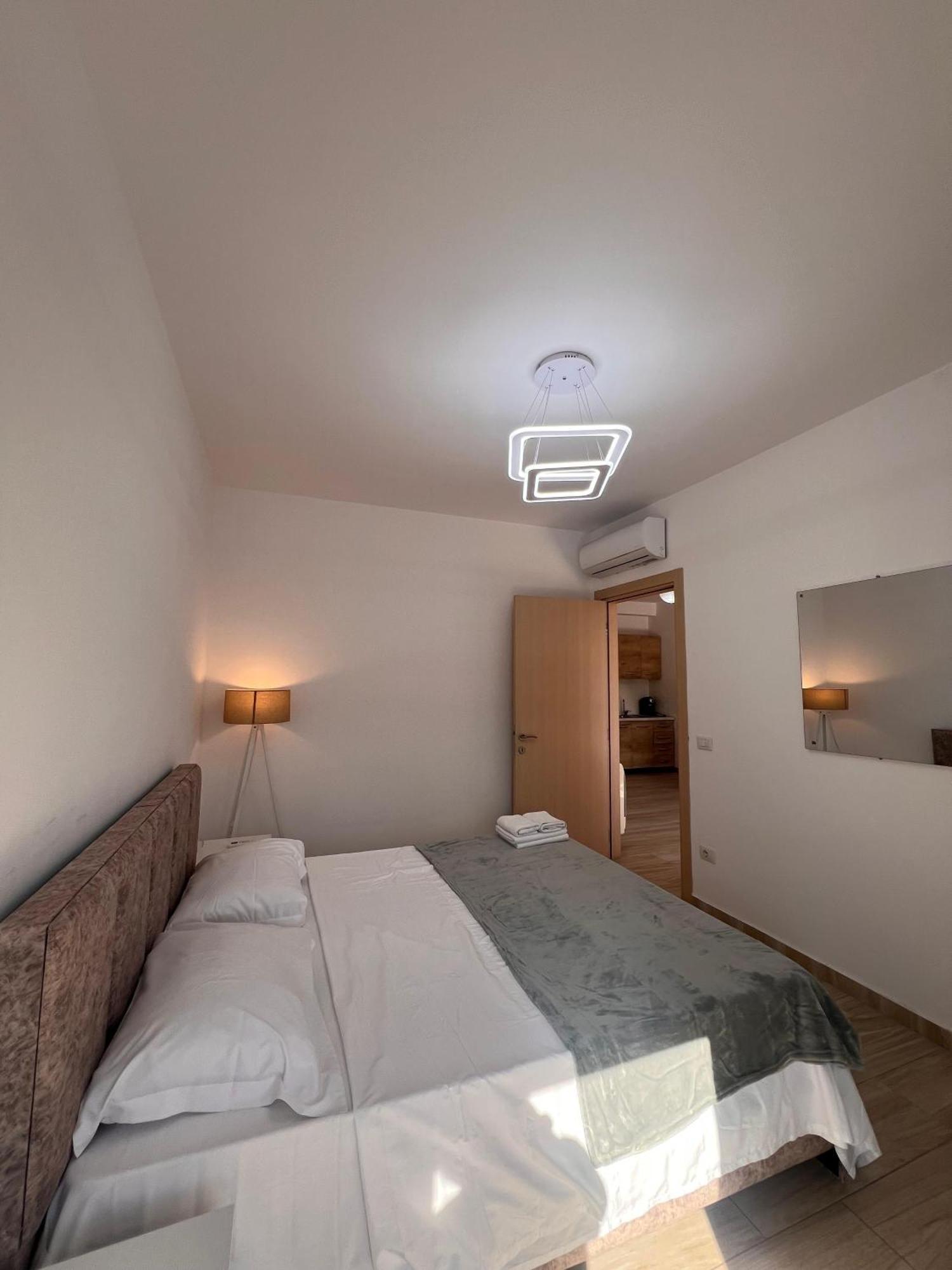 Kalpazo Home Tirana 21 エクステリア 写真